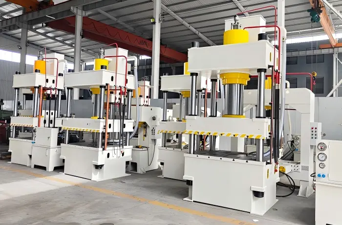 Hydraulic press production workshop